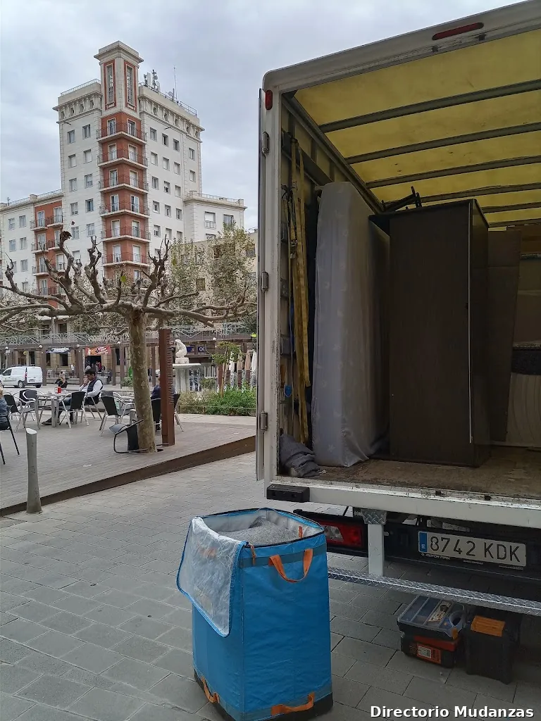 Mudanzas Miguel Vilanova i la Geltrú