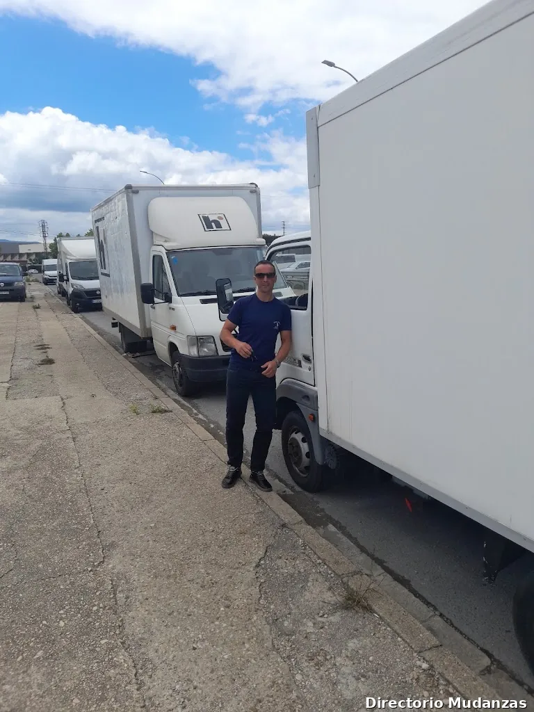 Limpiezas, Portes y Mudanzas Radi