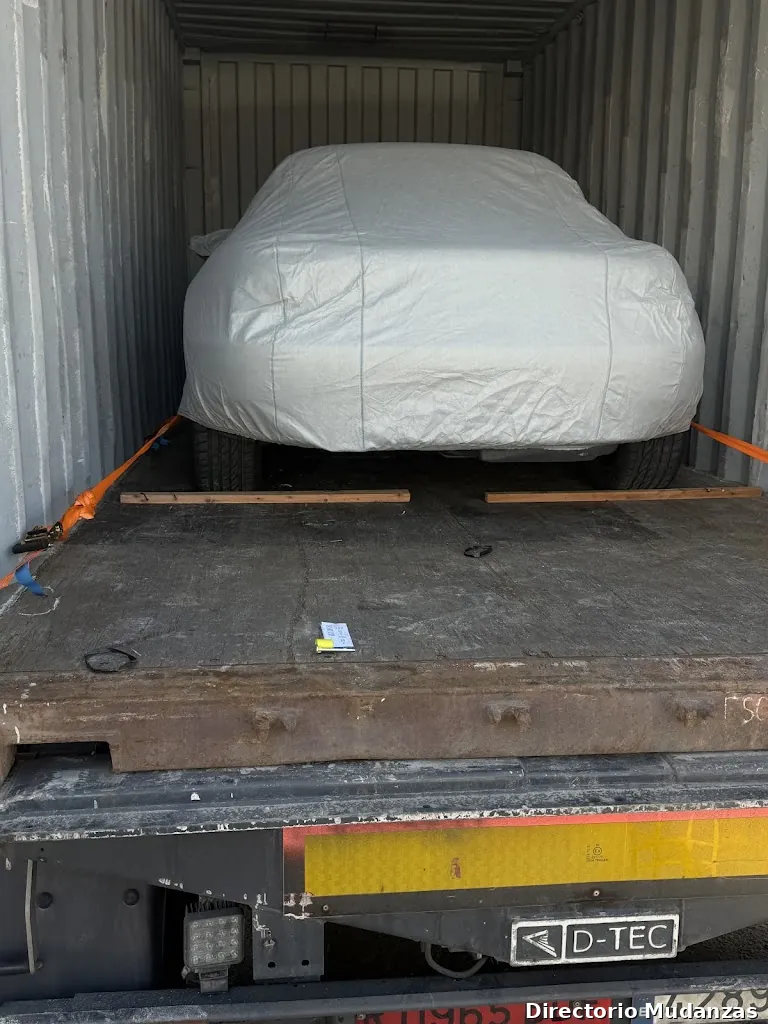 PORTES Y MUDANZAS SAURA